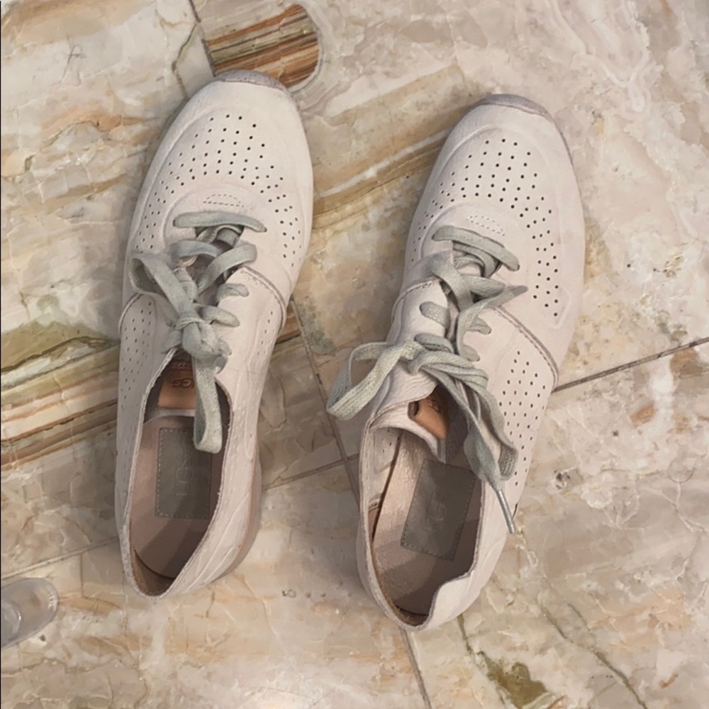 Leather Ugg sneakers - pink, worn twice